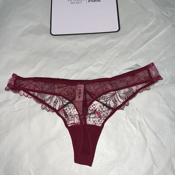 (L) 2pcs Victoria’s Secret Floral Embroidered Set Garter and Thong Panty - Picture 7 of 14